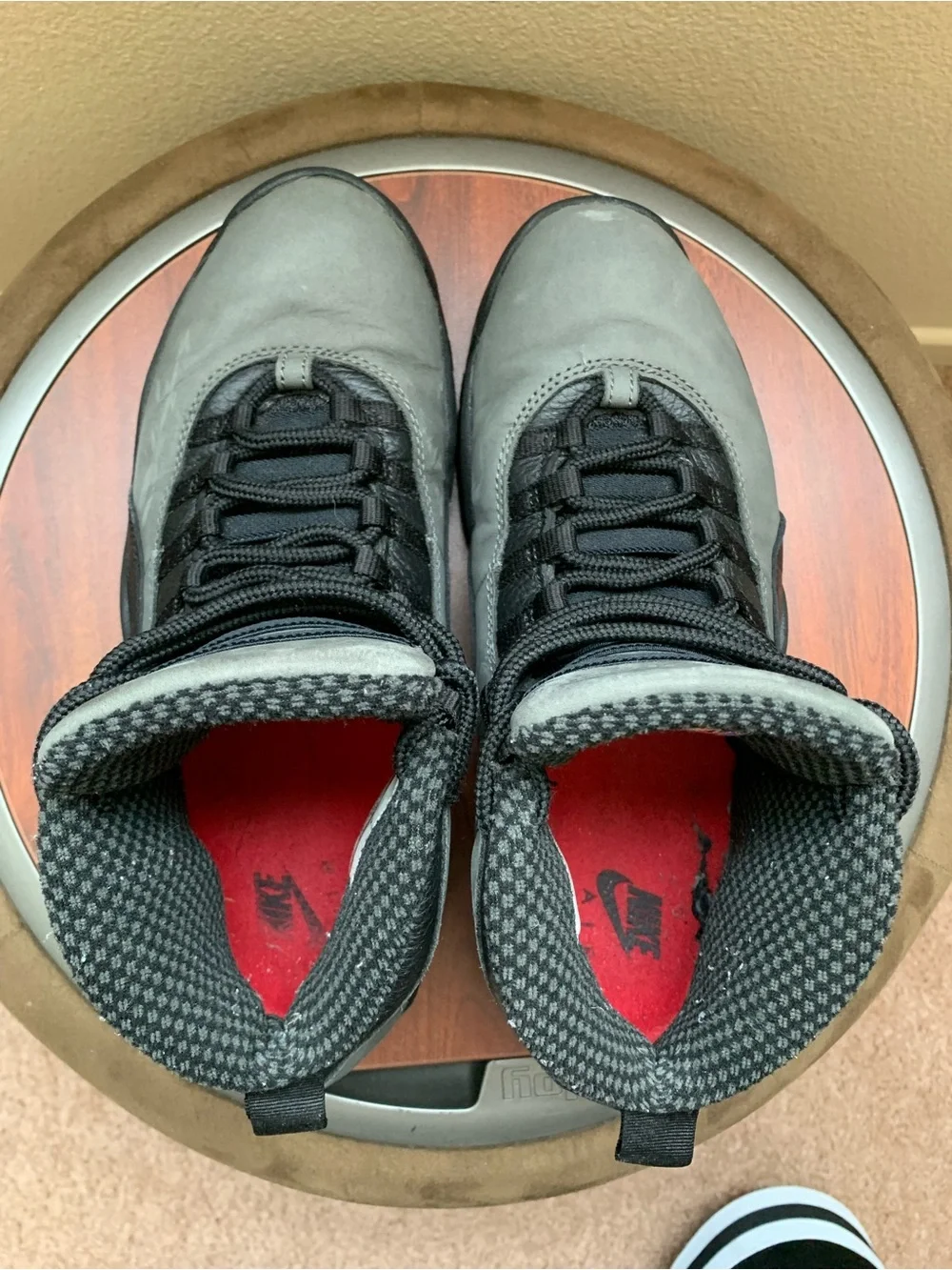 Air Jordan 10 Retro Shadow (2018) Men Size 9.5. No Box. Used Good Condition.